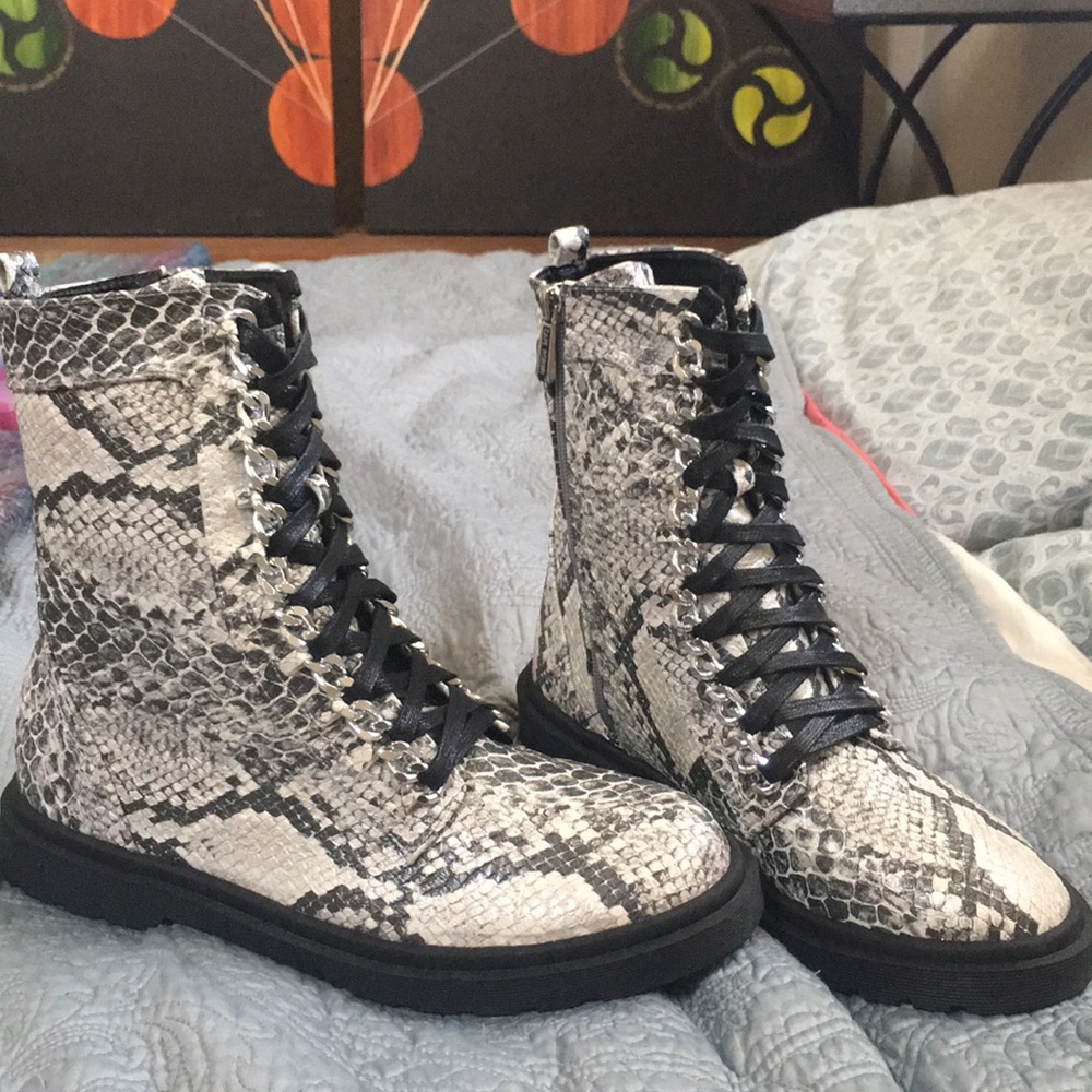 Brand new never worn snakeskin boots